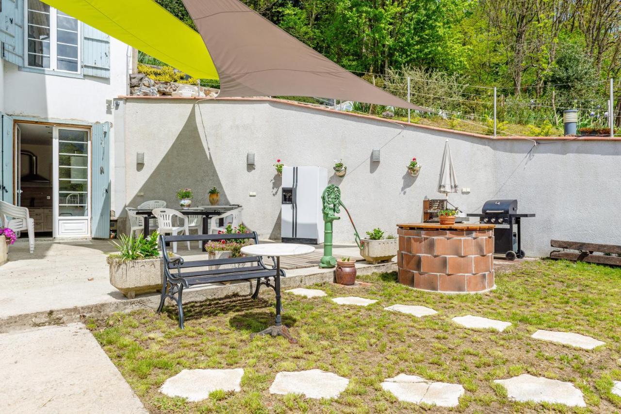 Le Mas De La Coupiere Serres-sur-Arget Exterior photo